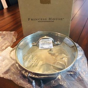 PRINCESS HERITAGE
Classic 2-Qt. Casserole pan